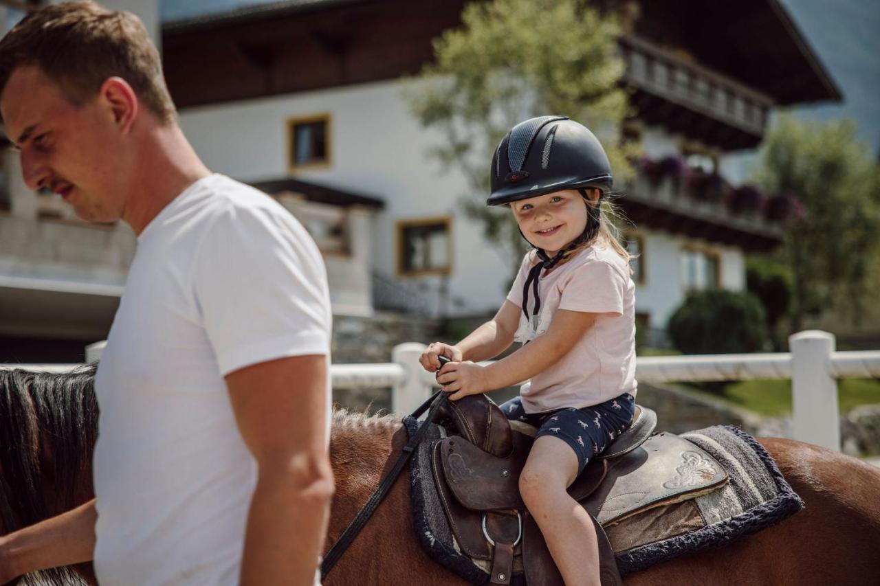 Lerchs Landhotel Sankt Johann im Pongau Extérieur photo